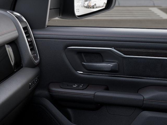 New 2026 Bright White Clear-Coat Exterior Paint RAM LARAMIE image 25