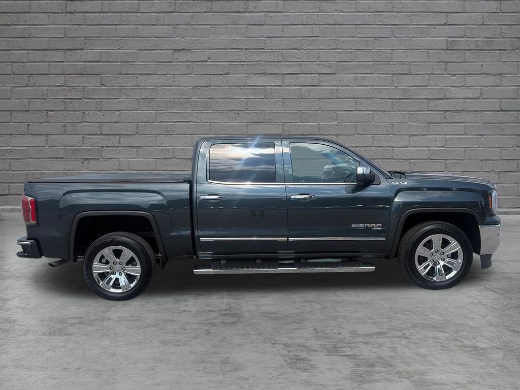 Used 2018 Gray GMC SLT image 7