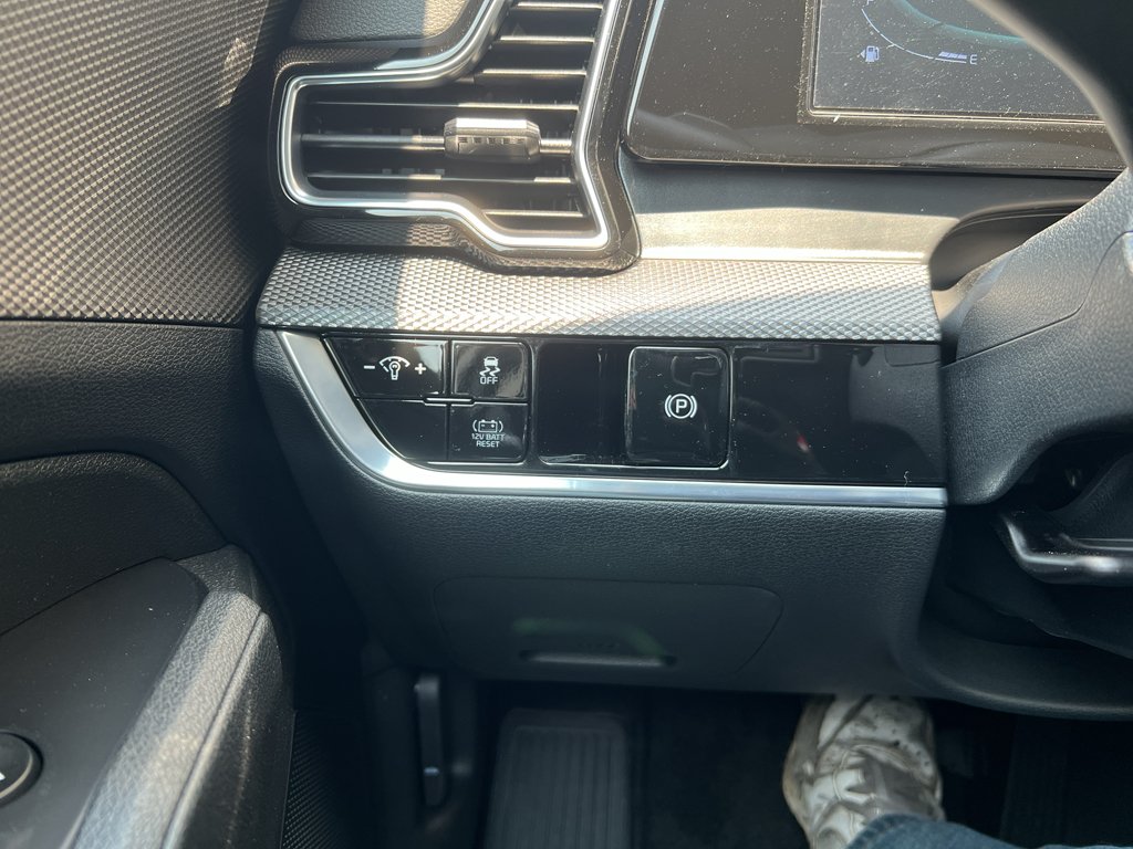 2025 Kia Sportage LX Hybrid - Photo 24