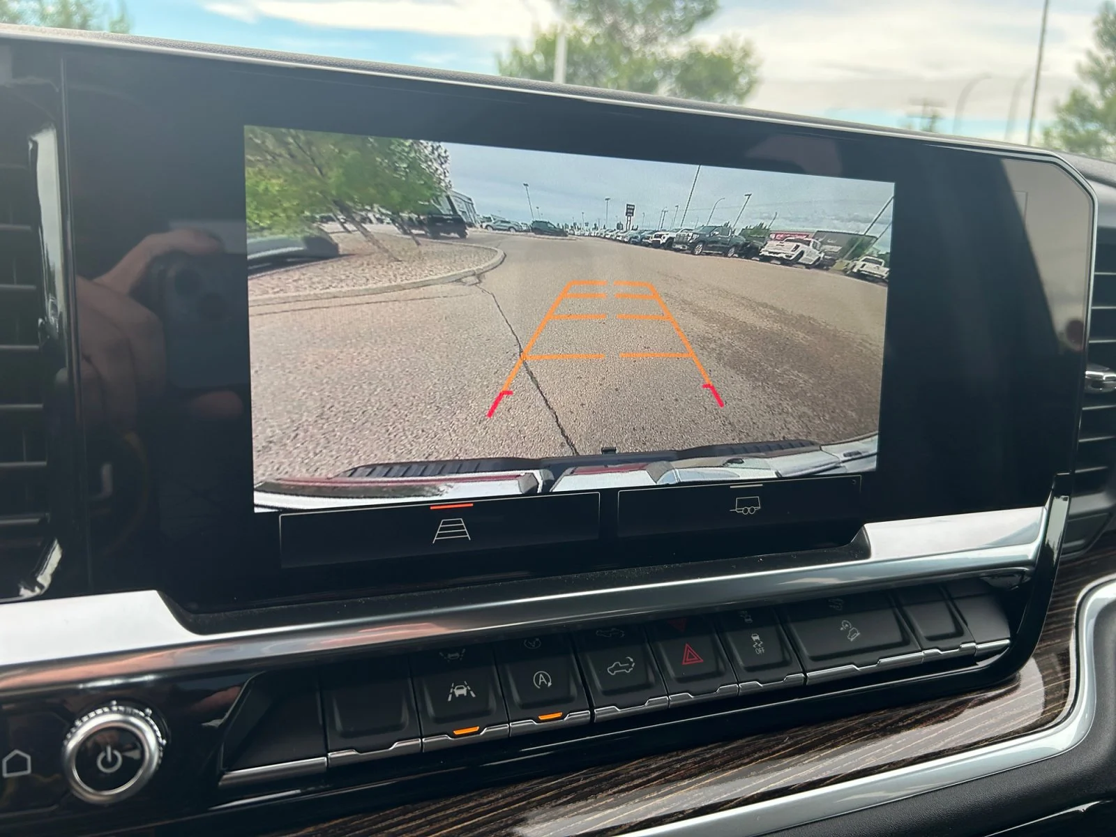 New 2026 Onyx Black GMC Elevation image 23