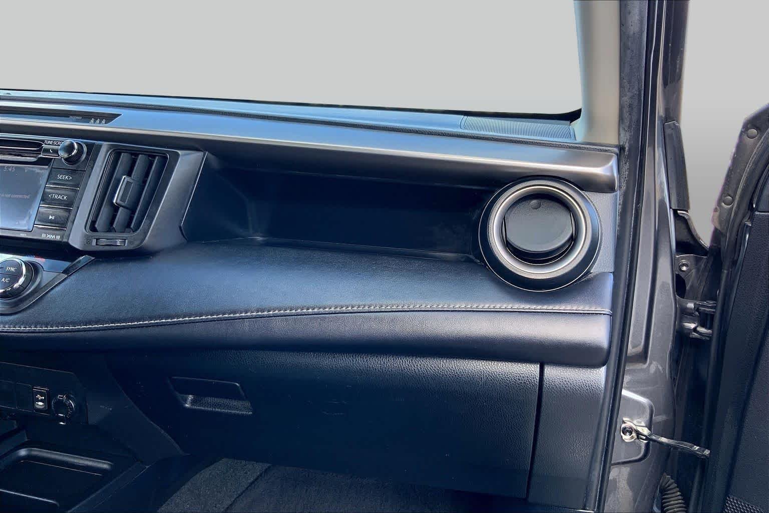 Used 2017 Magnetic Gray Metallic Toyota XLE image 18