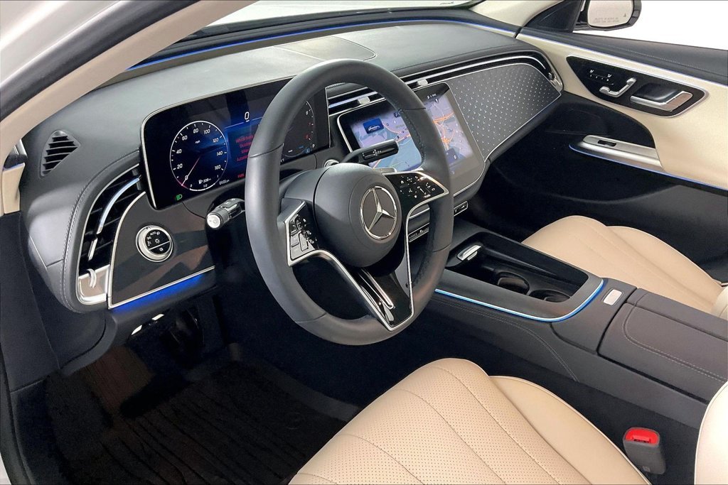 2026 Mercedes-Benz E-Class E350 - Photo 11