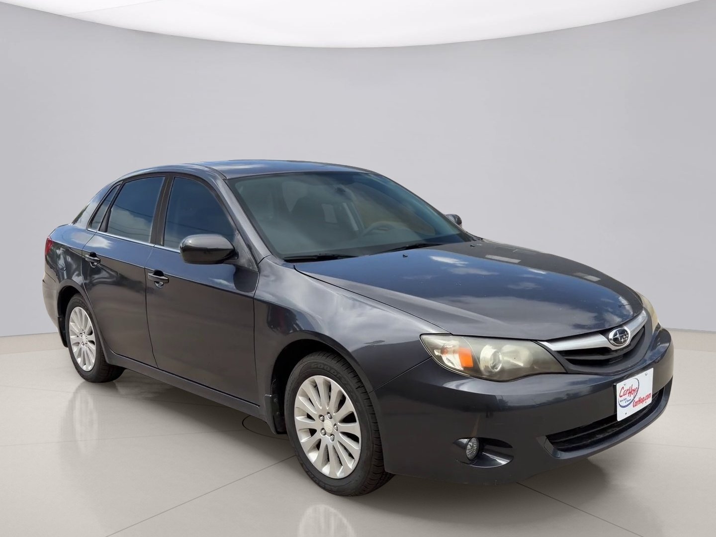 Used 2010 Gray Subaru 2.5I image 7