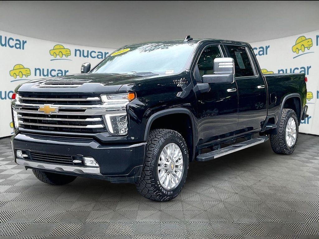 Used 2022 Black Chevrolet High Country image 3