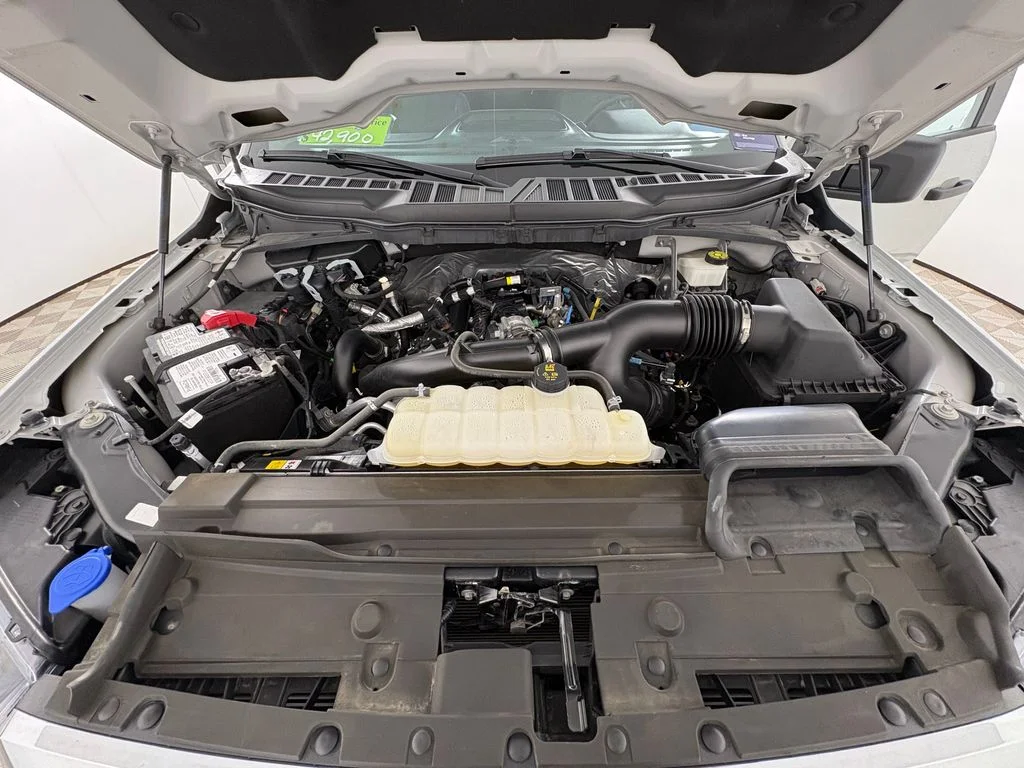 Certified Used 2023  Ford XLT image 33