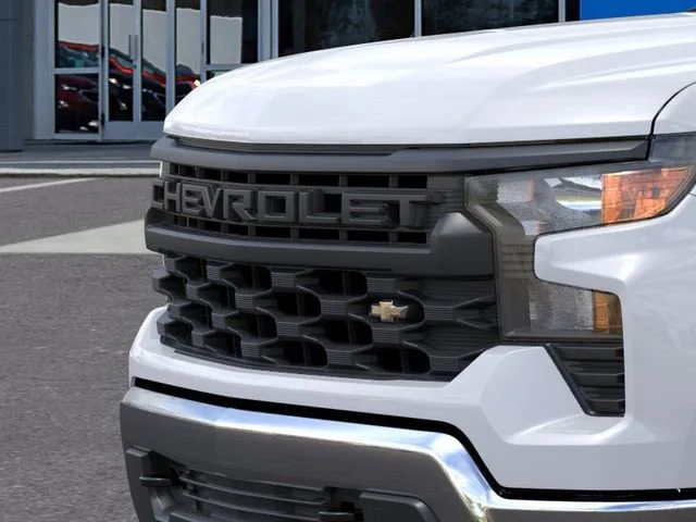 New 2026 Summit White Chevrolet WT image 13