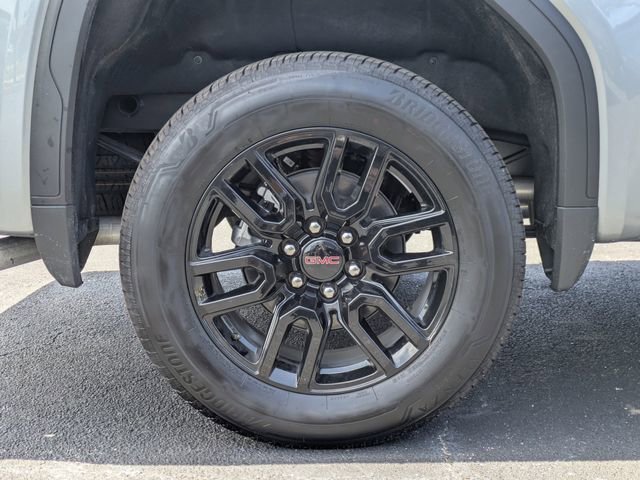 New 2026 Sterling Metallic GMC Elevation image 12