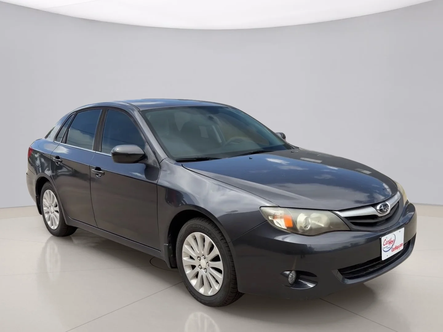 Used 2010 Gray Subaru 2.5I image 7