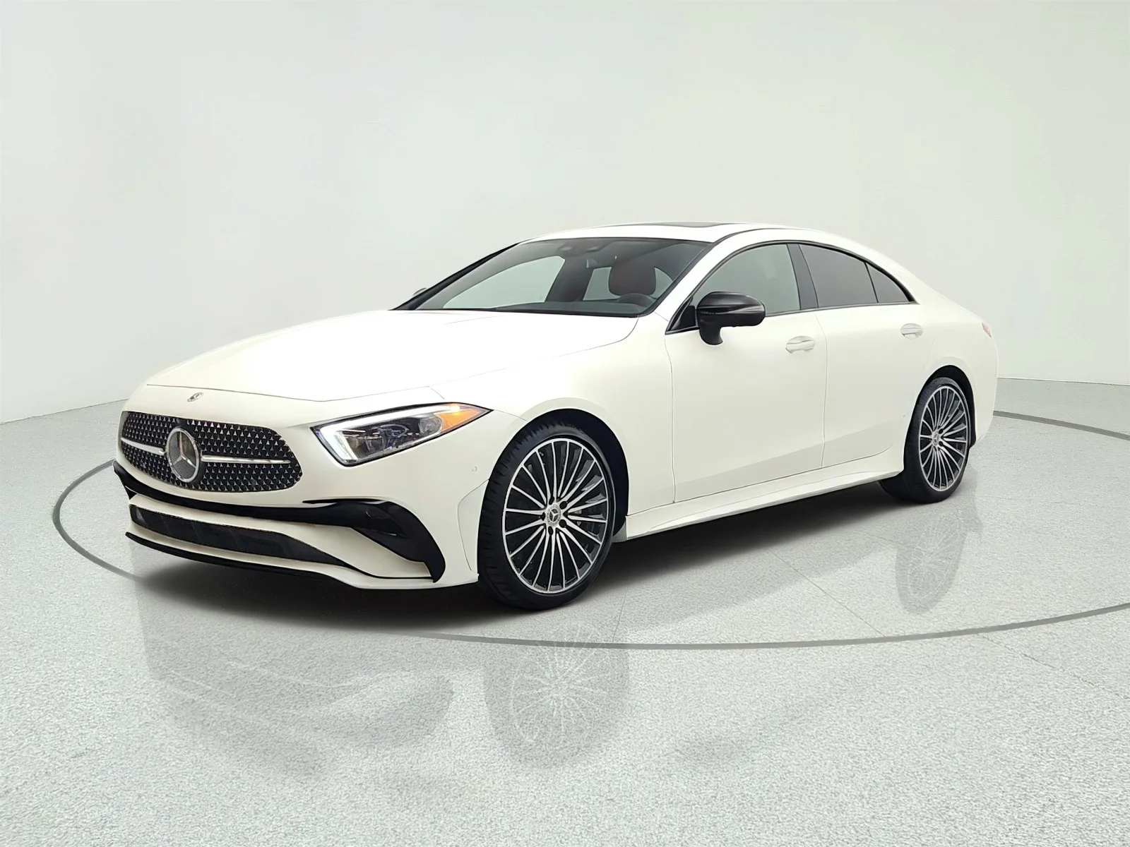 Used 2022 designo Manufaktur Cashmere White Magno Mercedes-Benz CLS 450 4MATIC® Coupe image 1