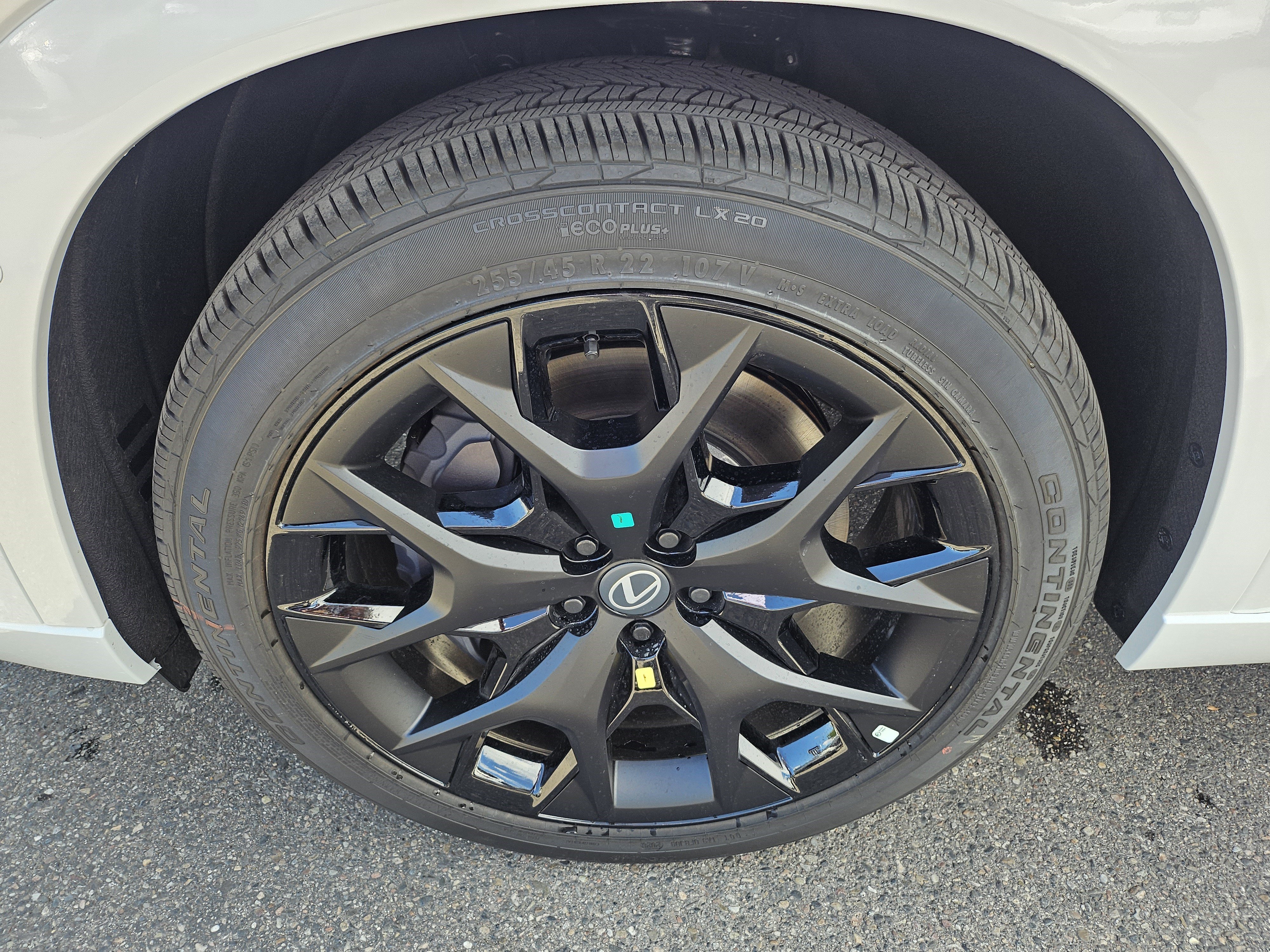 New 2026 Wind Chill Pearl Lexus F SPORT HANDLING AWD image 17