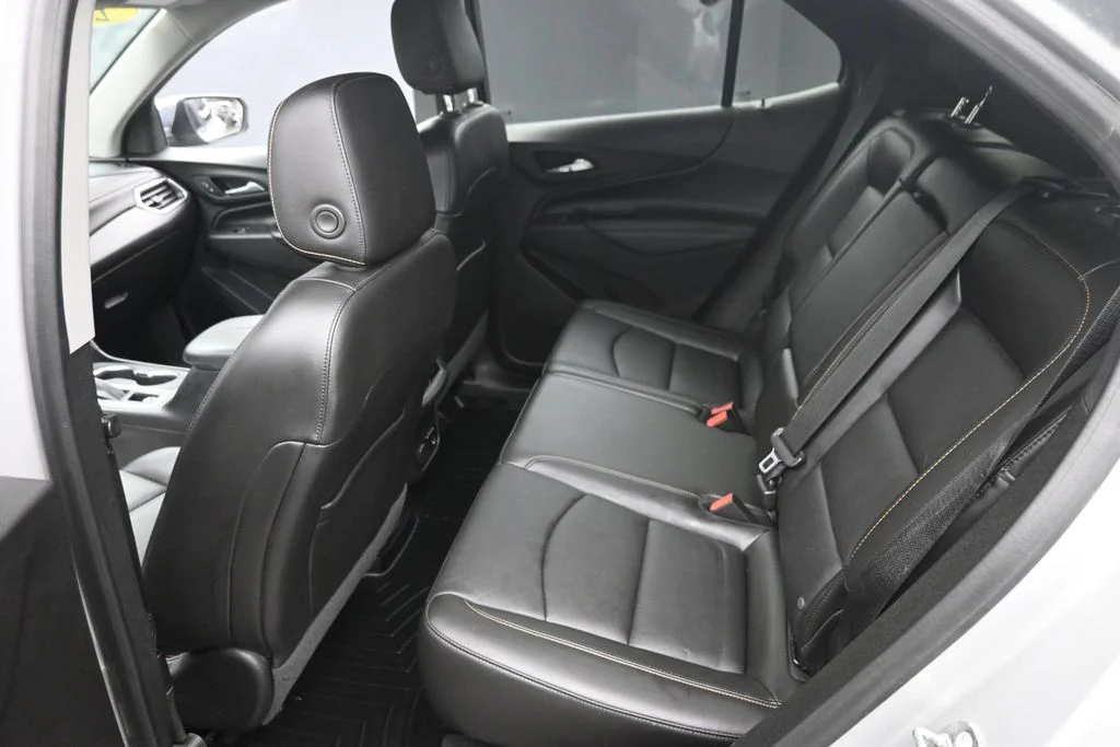 Certified Used 2018 Silver Chevrolet Premier image 12