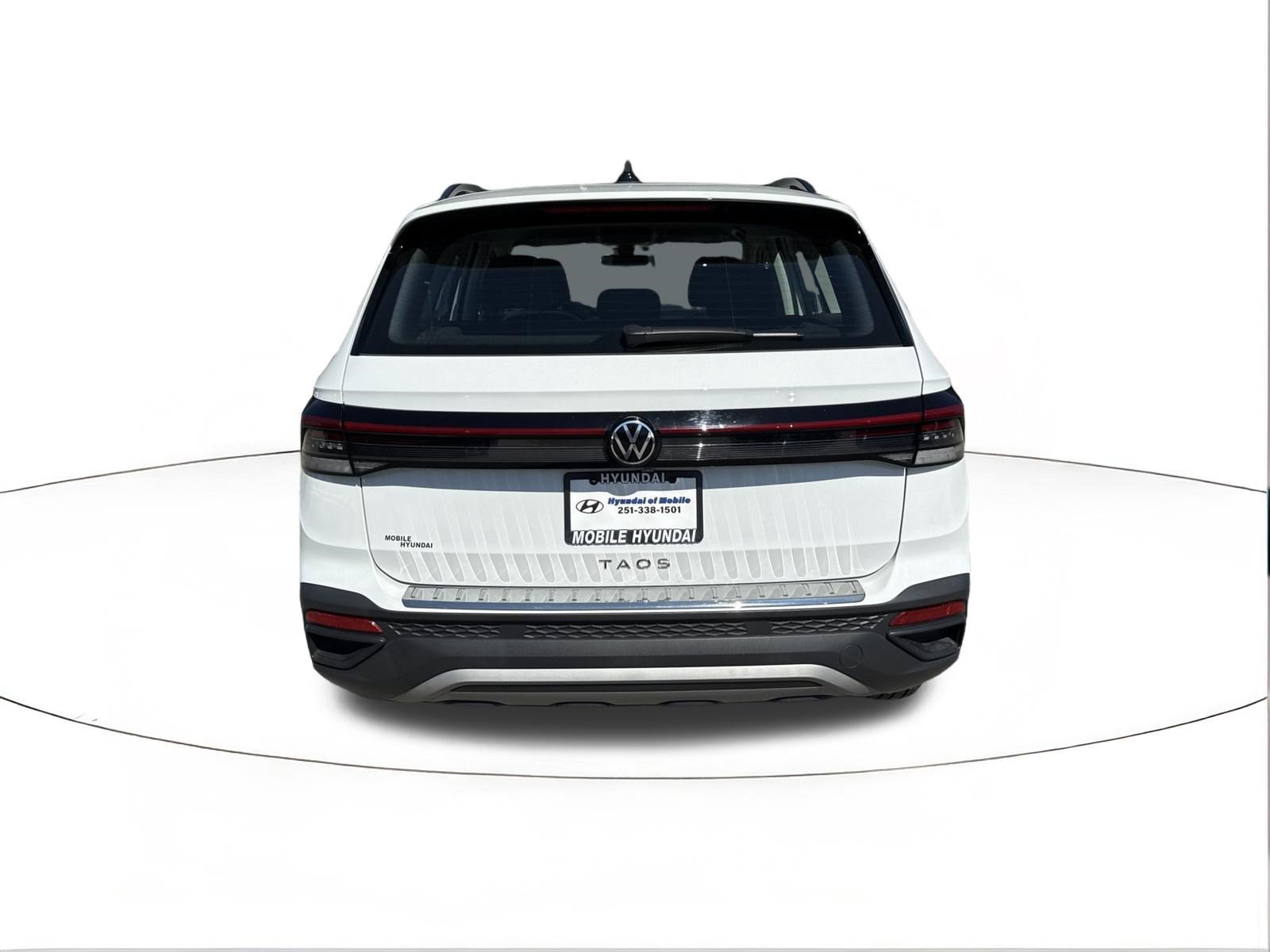 Used 2025 Pure White Volkswagen S image 4