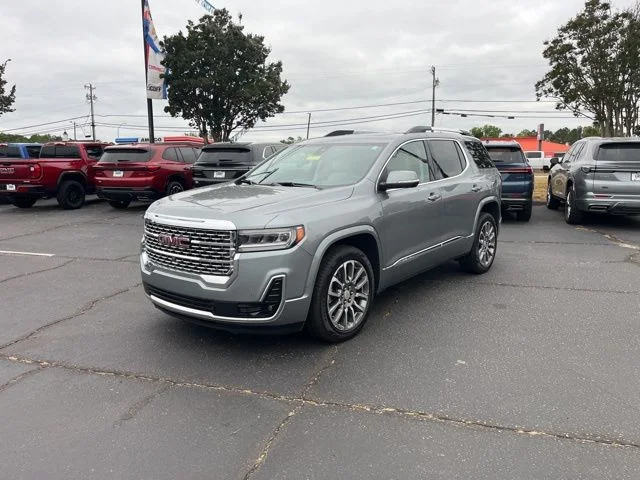 Used 2023 Silver GMC Denali image 40