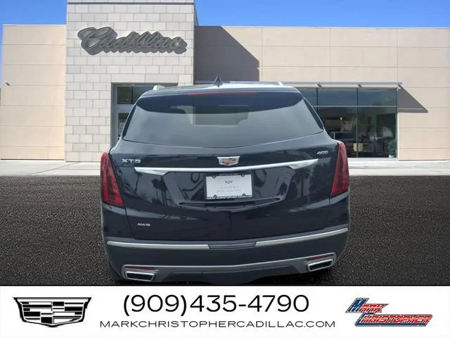 Used 2025 Stellar Black Metallic Cadillac Premium Luxury image 2
