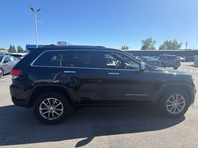 Used 2016 Black Jeep Limited image 4