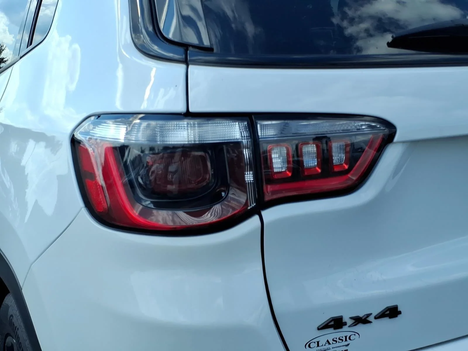 Used 2023 Bright White Clearcoat Jeep Trailhawk image 19