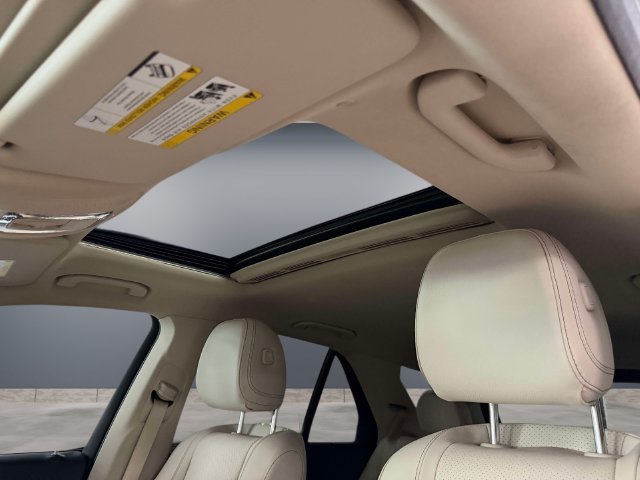 Certified Used 2025 White Mercedes-Benz GLE 350 image 28