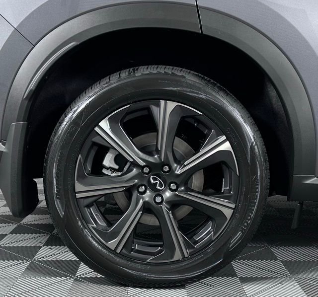 New 2026 2T GRPT SHDW INFINITI Autograph AWD image 12