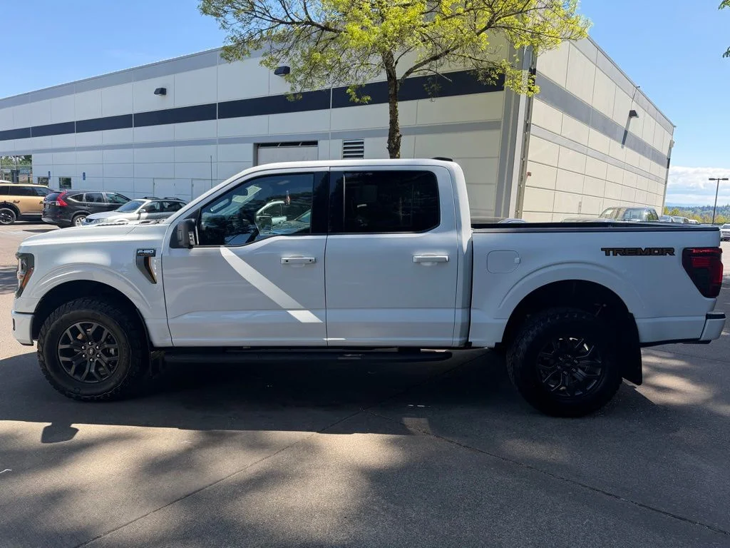 Used 2025 White Ford Tremor image 7