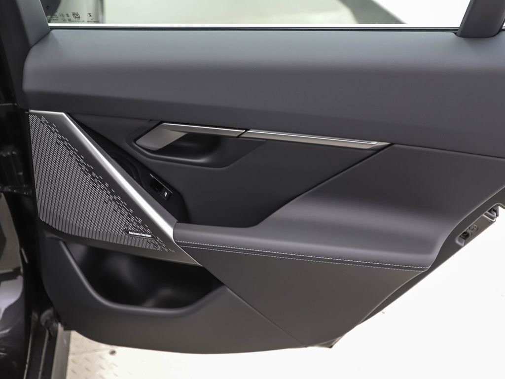 2026 BMW 5 Series 530i - Photo 25