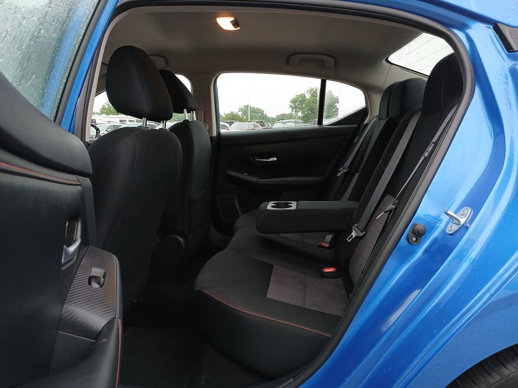 2025 Nissan Sentra SR - Photo 25