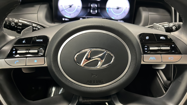 Used 2022 Hampton Gray Hyundai SEL Premium image 16