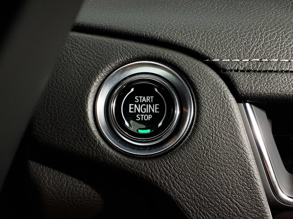 Used 2025 Summit White Cadillac V-Series Blackwing image 16