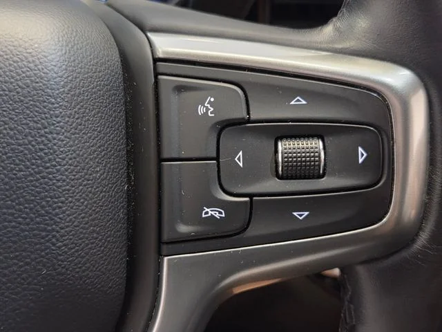 Used 2022 Blue Chevrolet LT image 25
