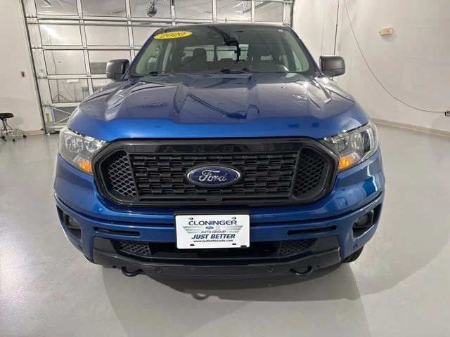 Used 2020 Blue Ford XLT image 2
