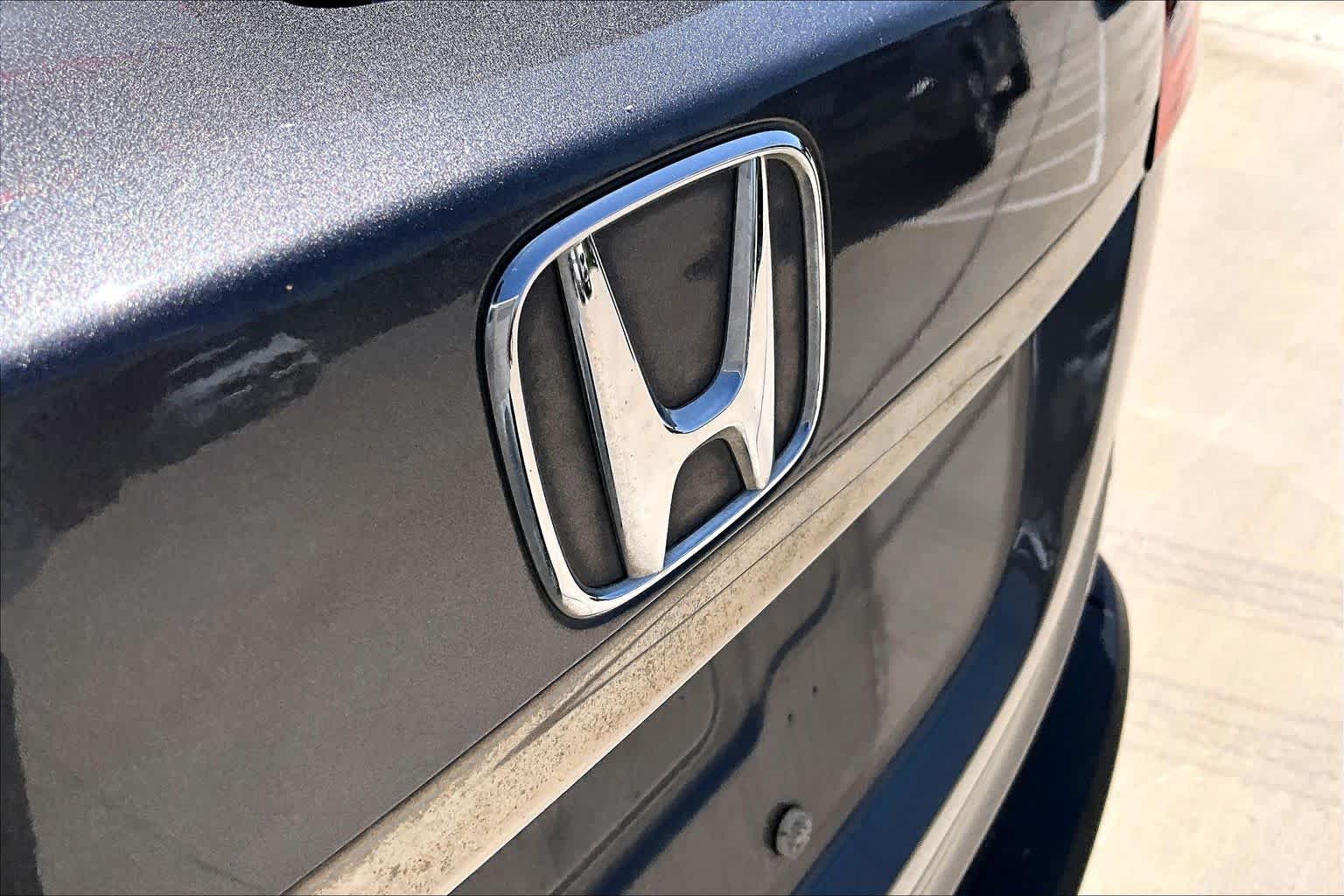 Used 2019 Modern Steel Metallic Honda EX image 10