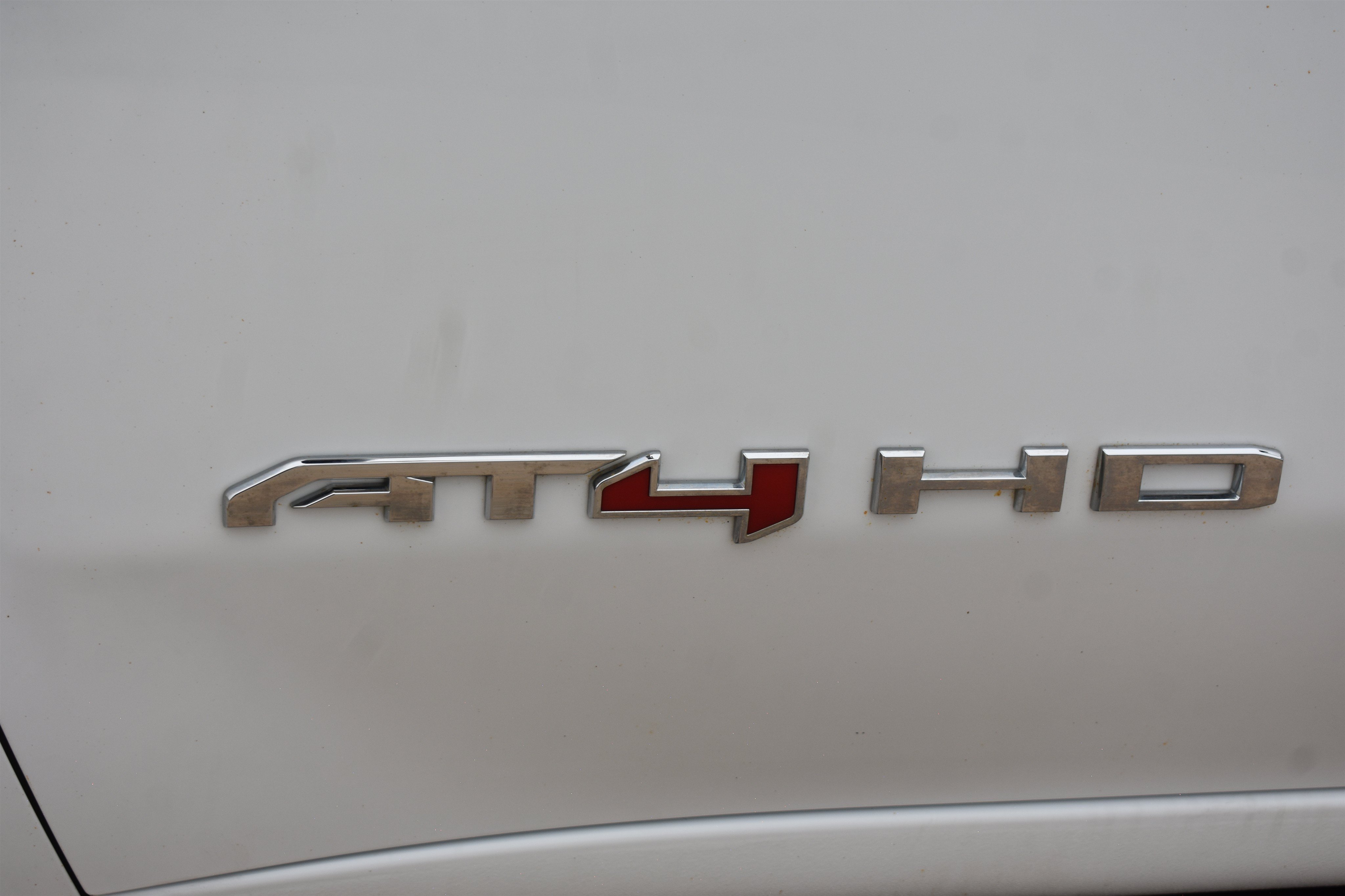 2024 GMC Sierra 2500HD AT4 - Photo 12