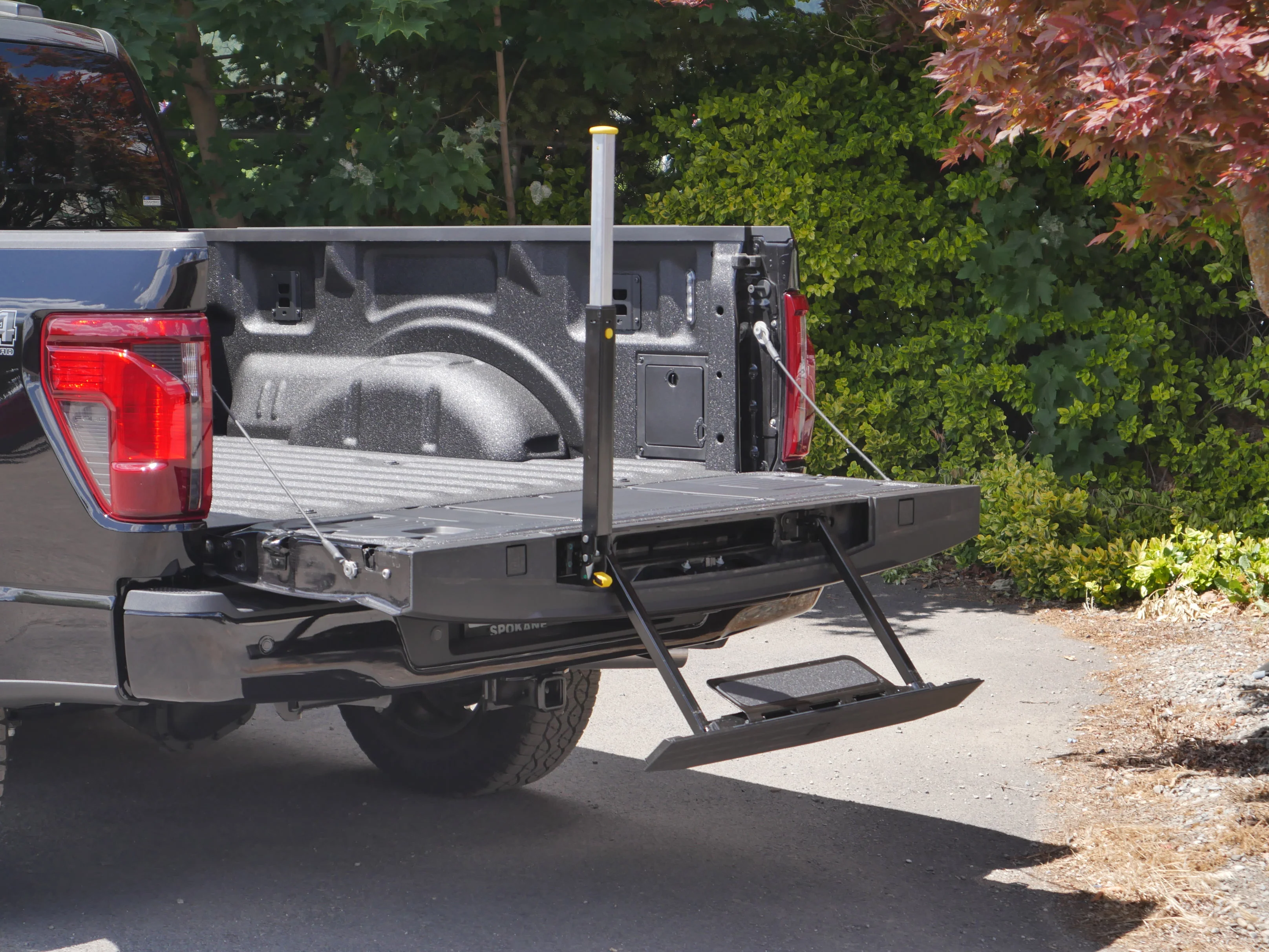 New 2026 Agate Black Metallic Ford XLT image 20