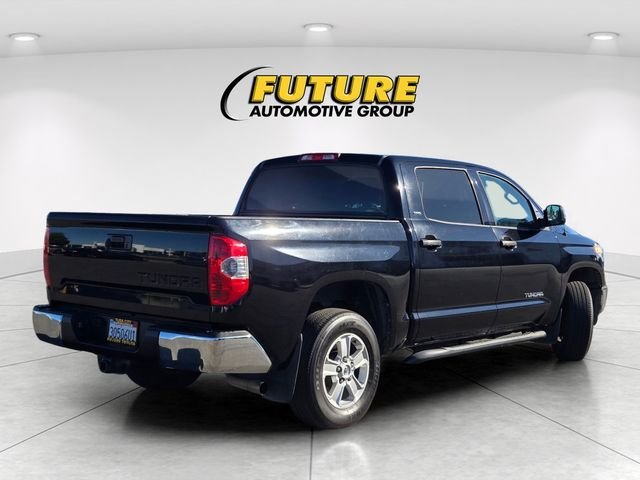 Used 2014 Black Toyota SR5 image 4