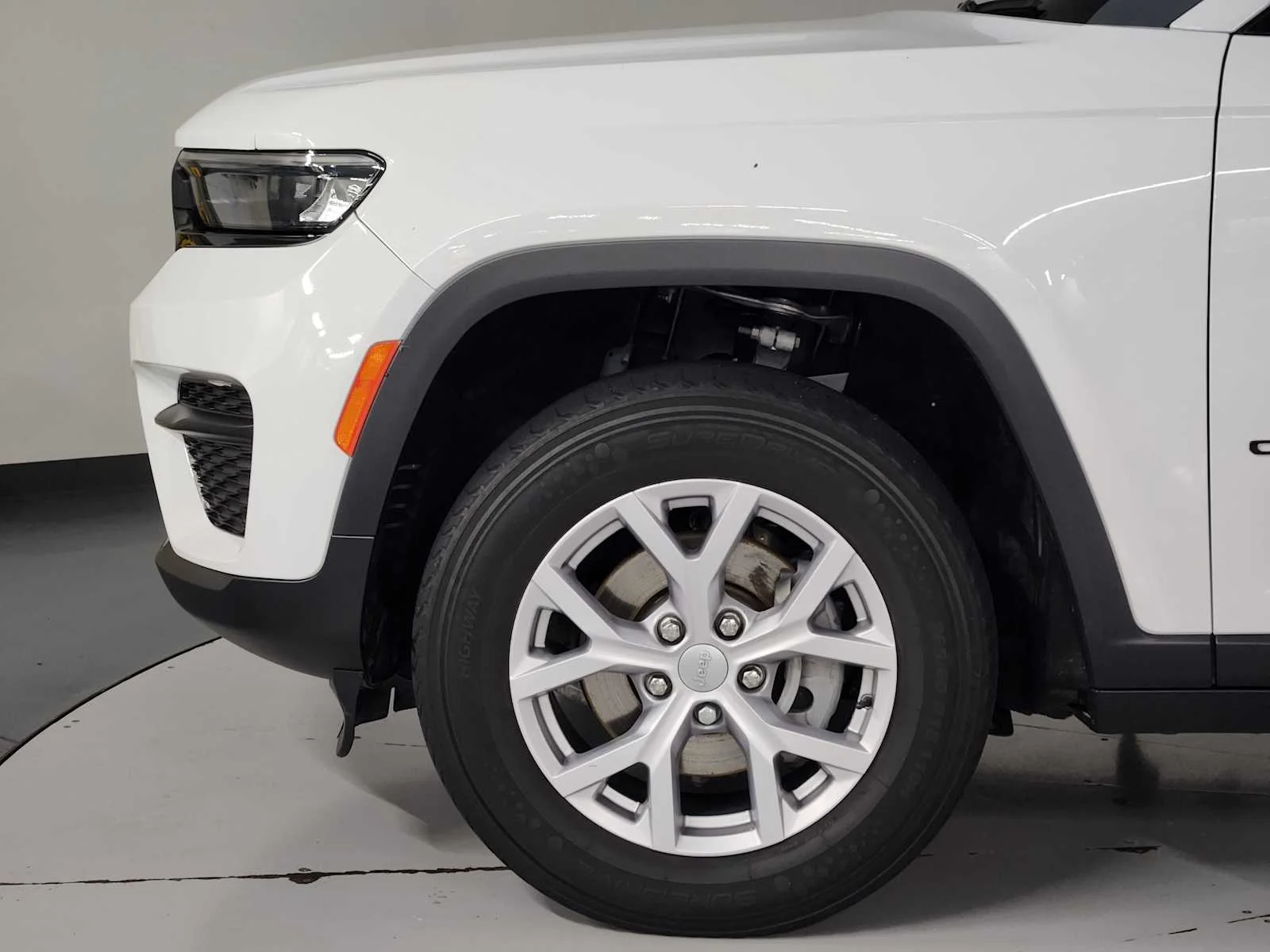Used 2024 Bright White Clearcoat Jeep Altitude X - 4x4 image 18