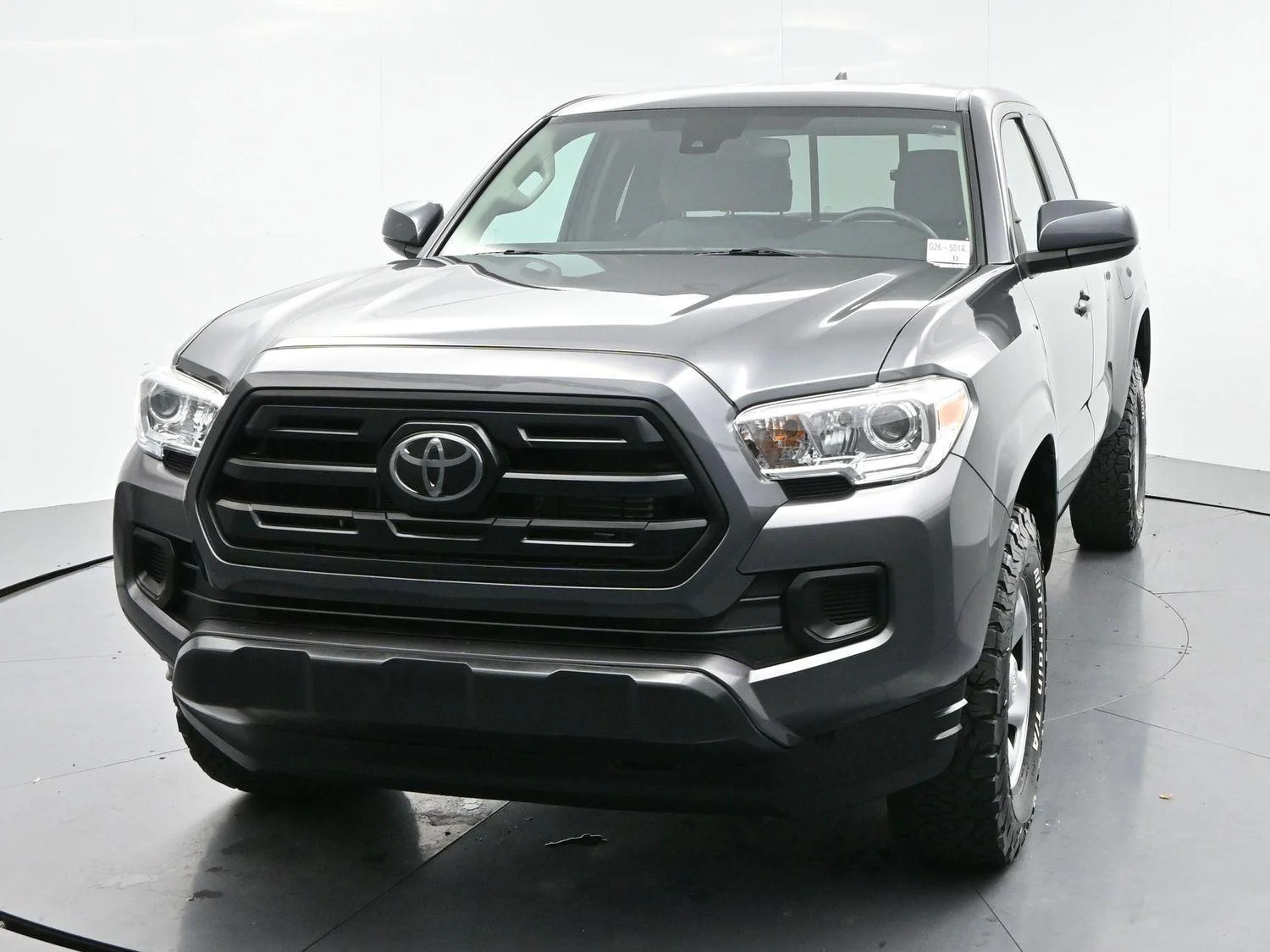 Used 2019 Magnetic Gray Metallic Toyota SR5 image 3