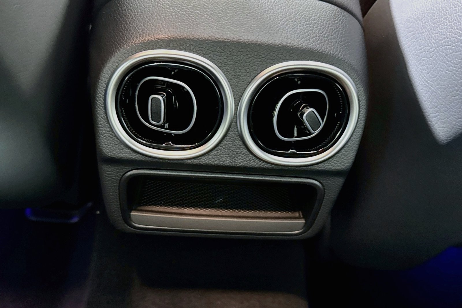 New 2026 Black Mercedes-Benz CLE 300 image 23