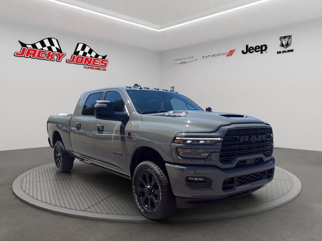 New 2026 Ceramic Gray Clear-Coat Exterior Paint RAM Laramie image 10