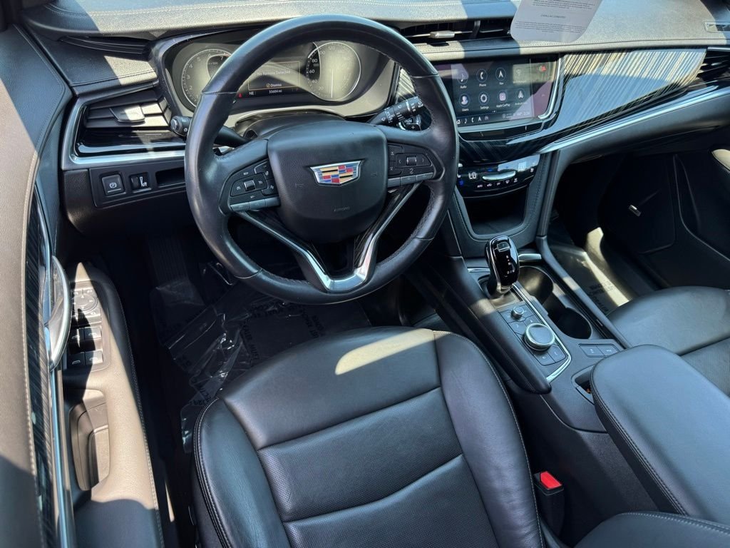 Used 2024 Silver Cadillac Premium Luxury image 27