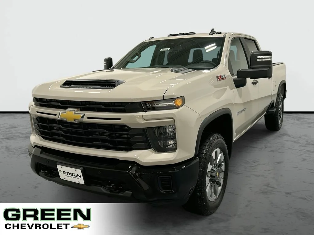 New Chevy Silverado 2500 for Sale in East Moline | Green Family