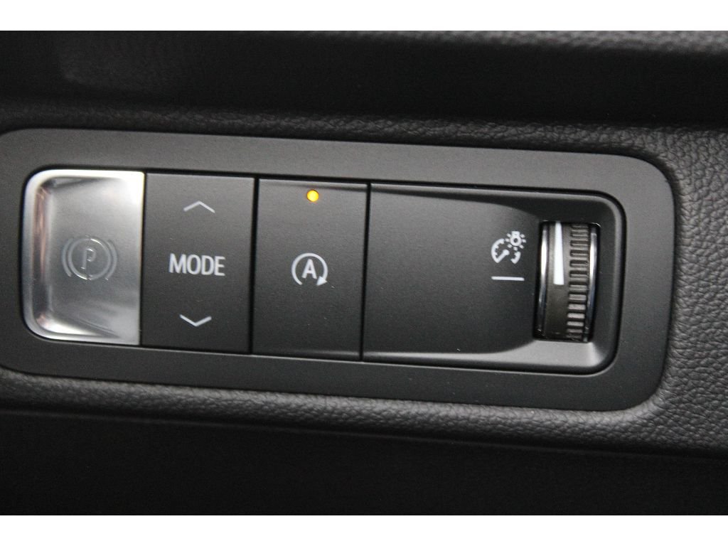 2026 Chevrolet Traverse LT - Photo 19