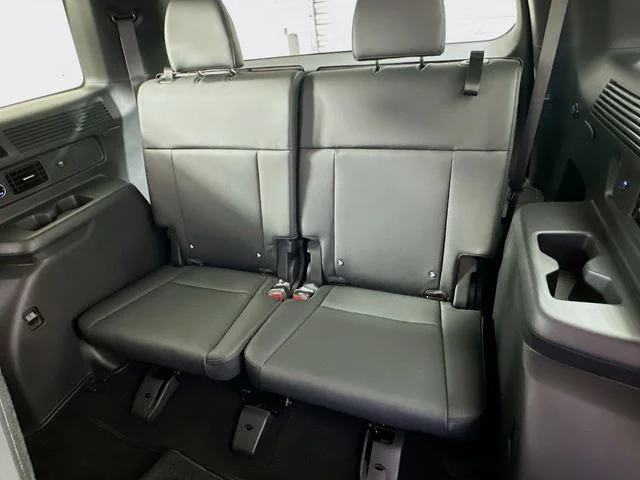 New 2026 Green Hyundai SEL image 12