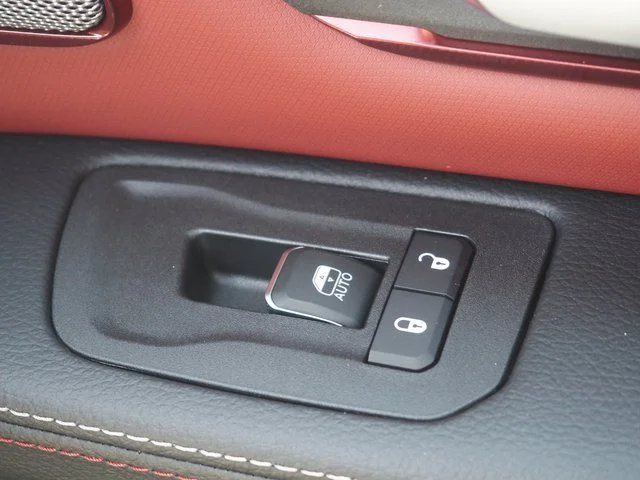 2026 RAM 1500 Rebel - Photo 29