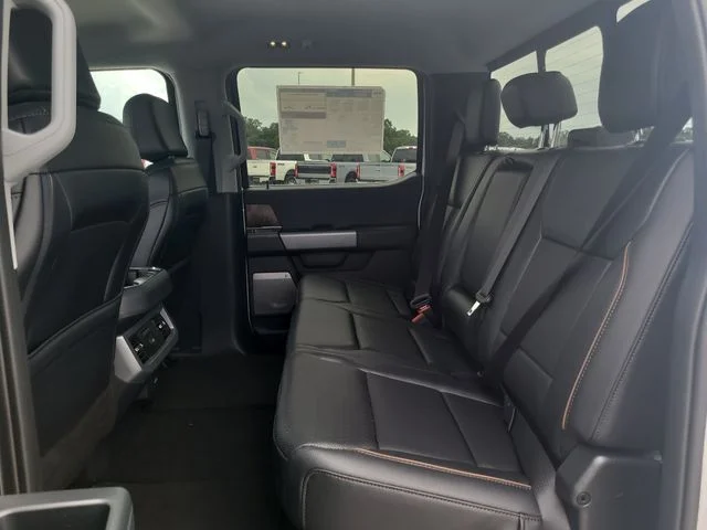 New 2026 Oxford White Ford Lariat image 14