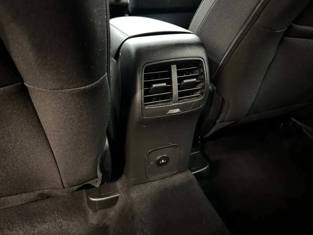 Used 2024 Gray Ford Active image 25
