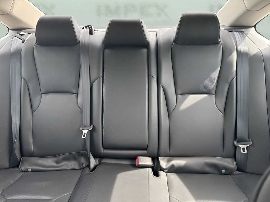 Used 2025 Gray Honda EX-L image 13