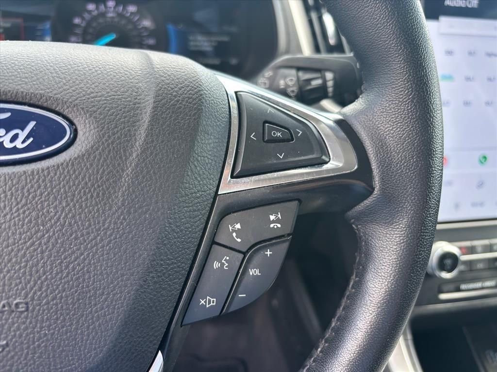 Used 2024 Black Metallic Ford SEL image 16