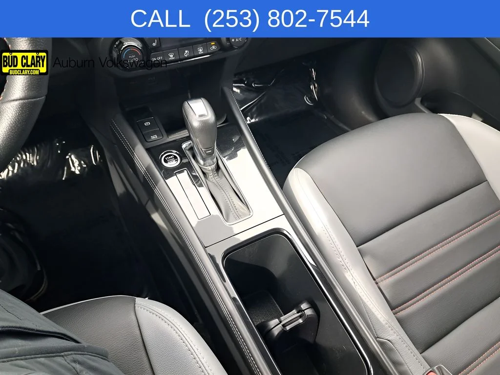 Used 2021 Gray Nissan SR image 28