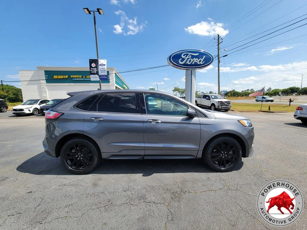 Used 2023 Gray Ford ST Line image 6