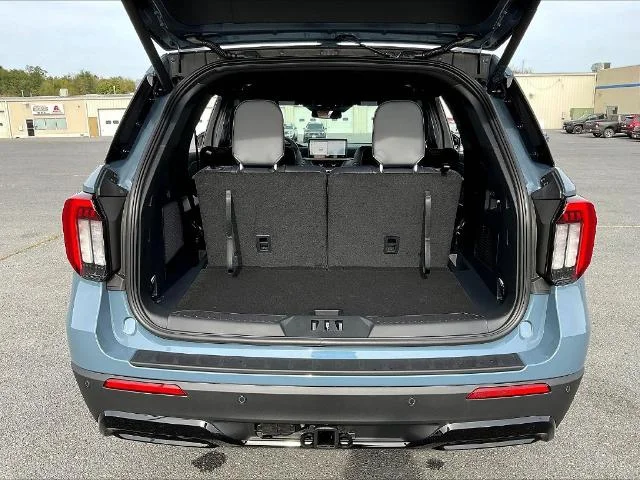 New 2027 Vapor Blue Metallic Ford ST-Line image 76