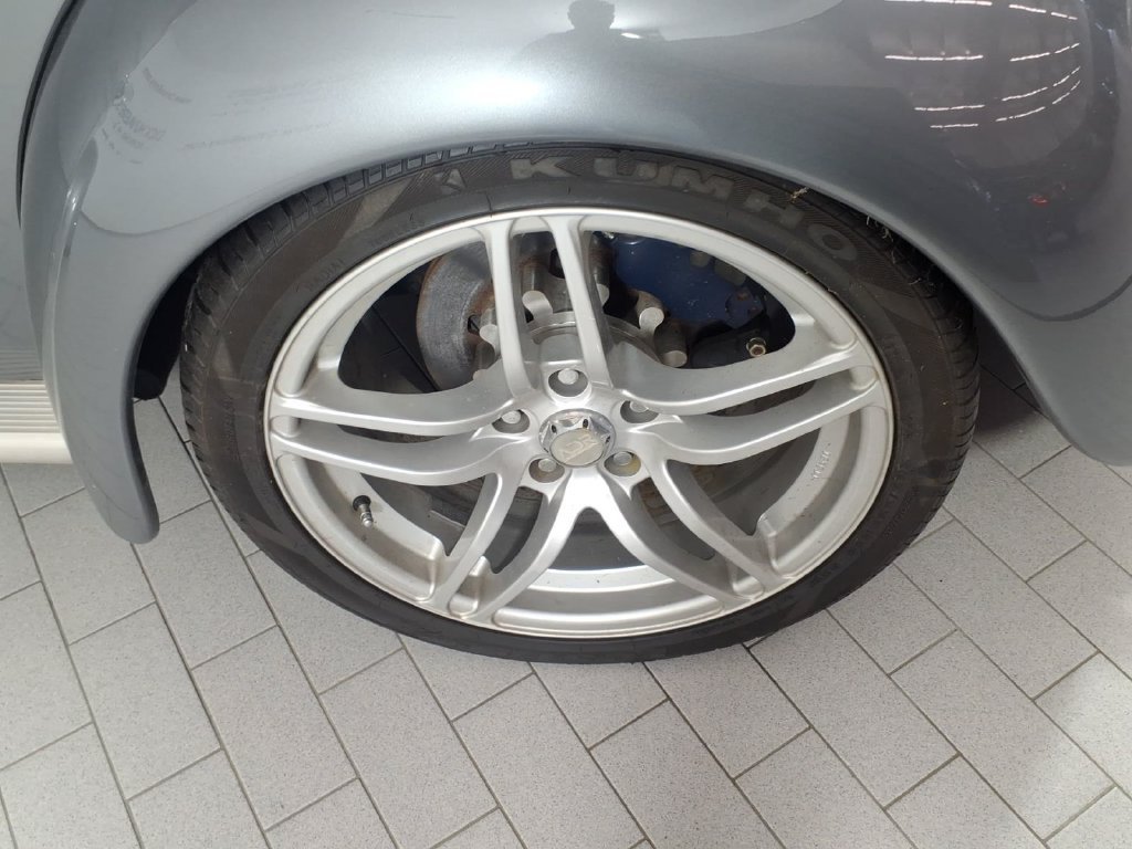 Used 1973  Volkswagen  image 8